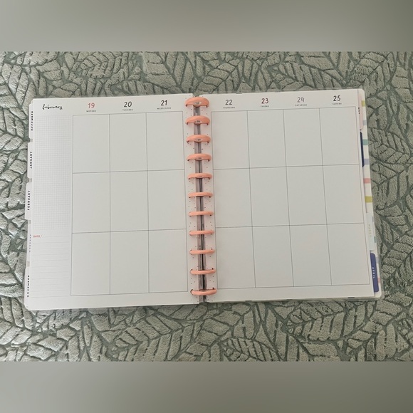 🎁🎄🌟 Christmas Special🎄🌟⭐️
Big Happy Planner - Picture 3 of 4